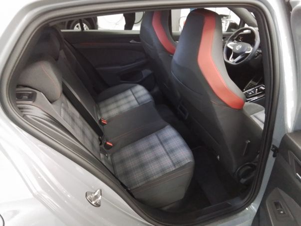 Fahrzeugabbildung Volkswagen Golf VIII GTI DSG LEDplus Navi AID HUD ACC RFK SH 19