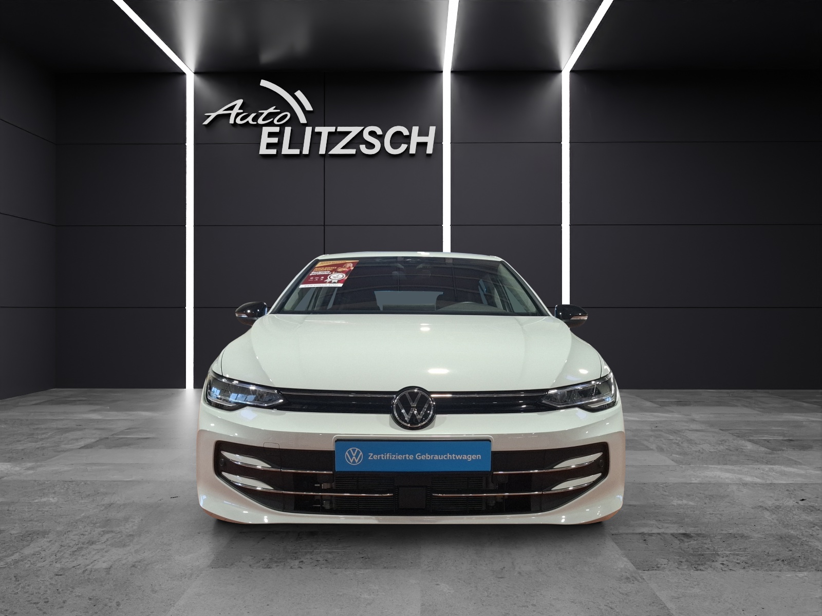 Fahrzeugabbildung Volkswagen Golf VIII TSI Goal Standhzg LED CarPlay AID ACC PDC SHZ