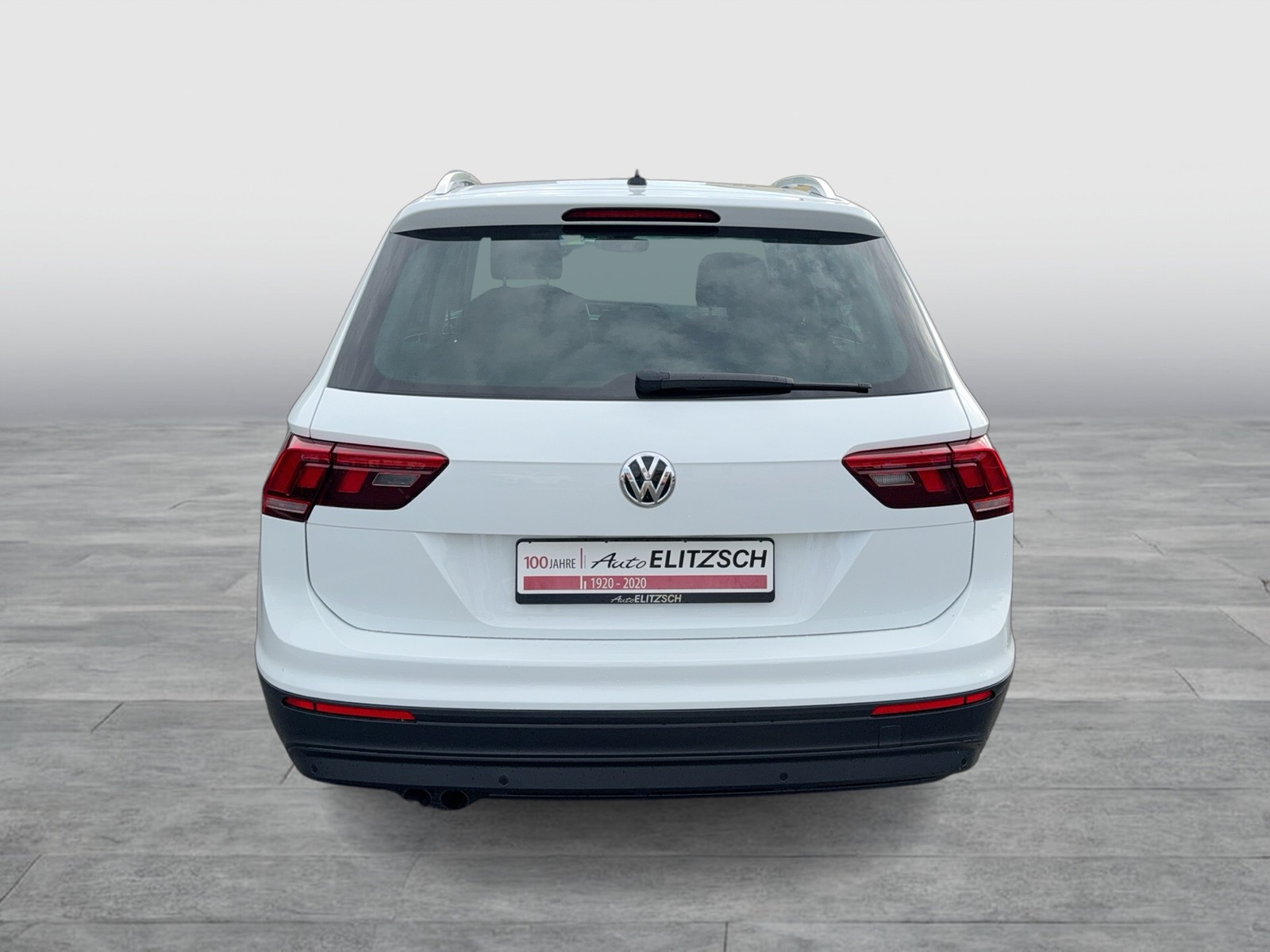 Fahrzeugabbildung Volkswagen Tiguan TDI IQ-Drive Navi ACC Park-Assist SH