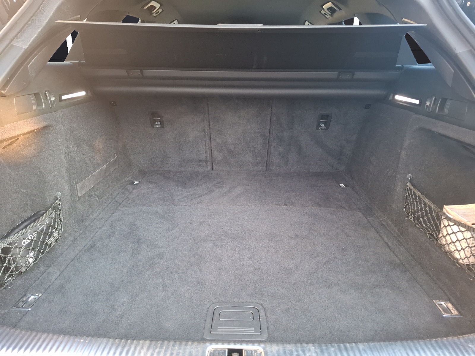 Fahrzeugabbildung Audi A4 Avant TFSI ultra S-Line LED AHK Navi B&O SH 18