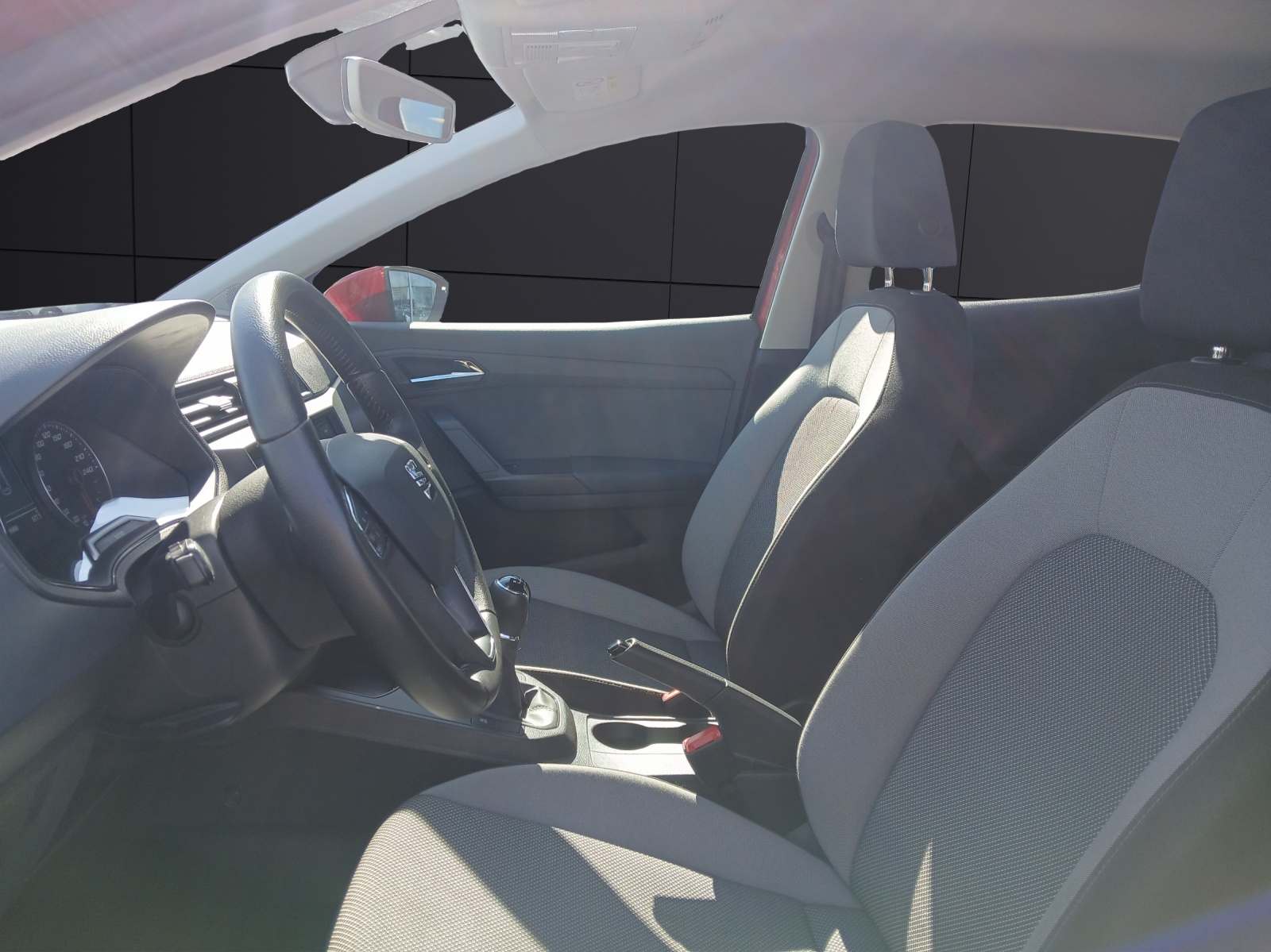 Fahrzeugabbildung SEAT Ibiza Style LED DAB APP