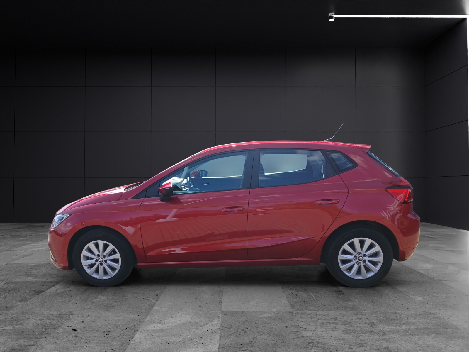Fahrzeugabbildung SEAT Ibiza Style LED DAB APP
