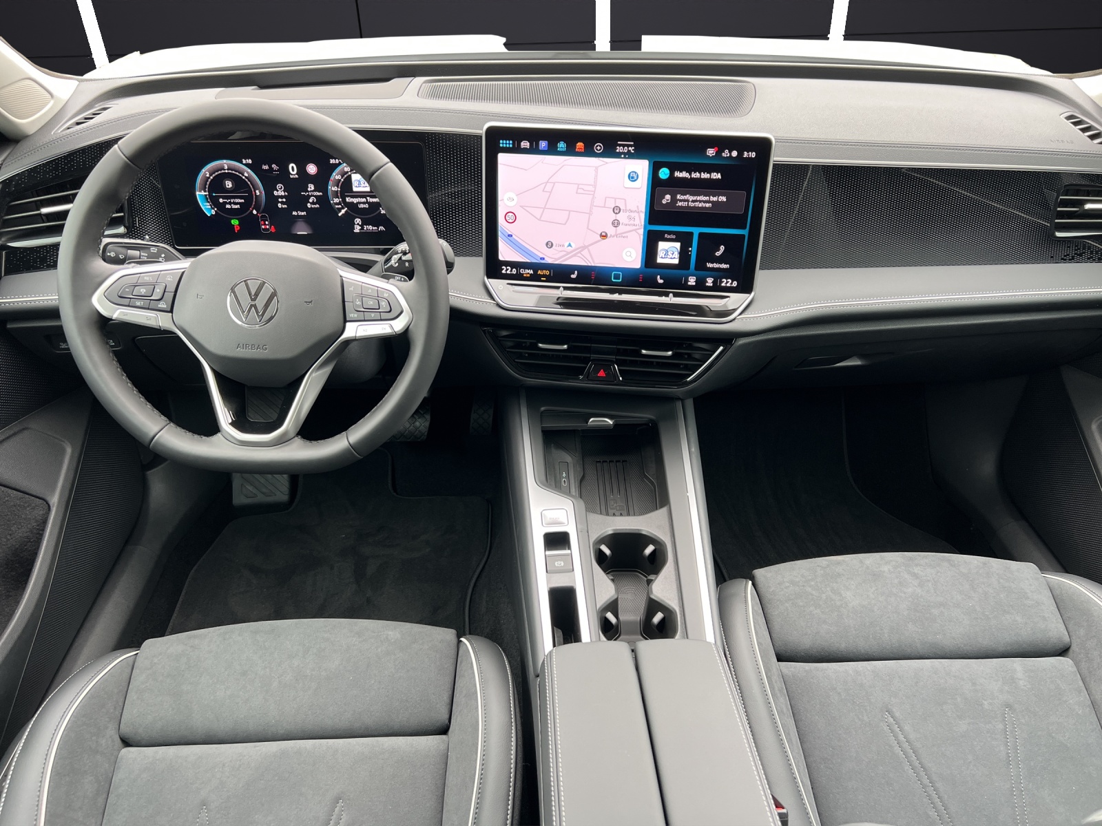 Fahrzeugabbildung Volkswagen Passat TDI Business IQ-LED DCC AHZV Business-Premium