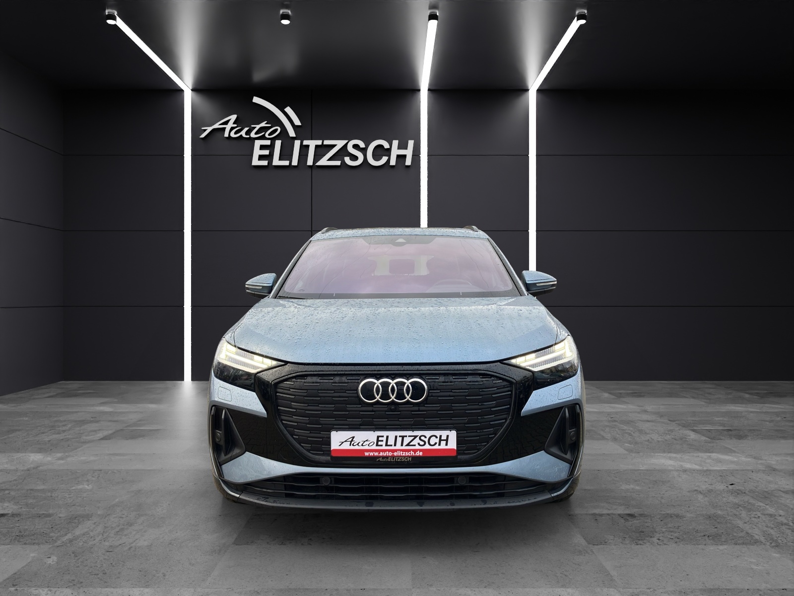 Fahrzeugabbildung Audi Q4 e-tron 50 e-tron quattro MATRIX PANO AHZV