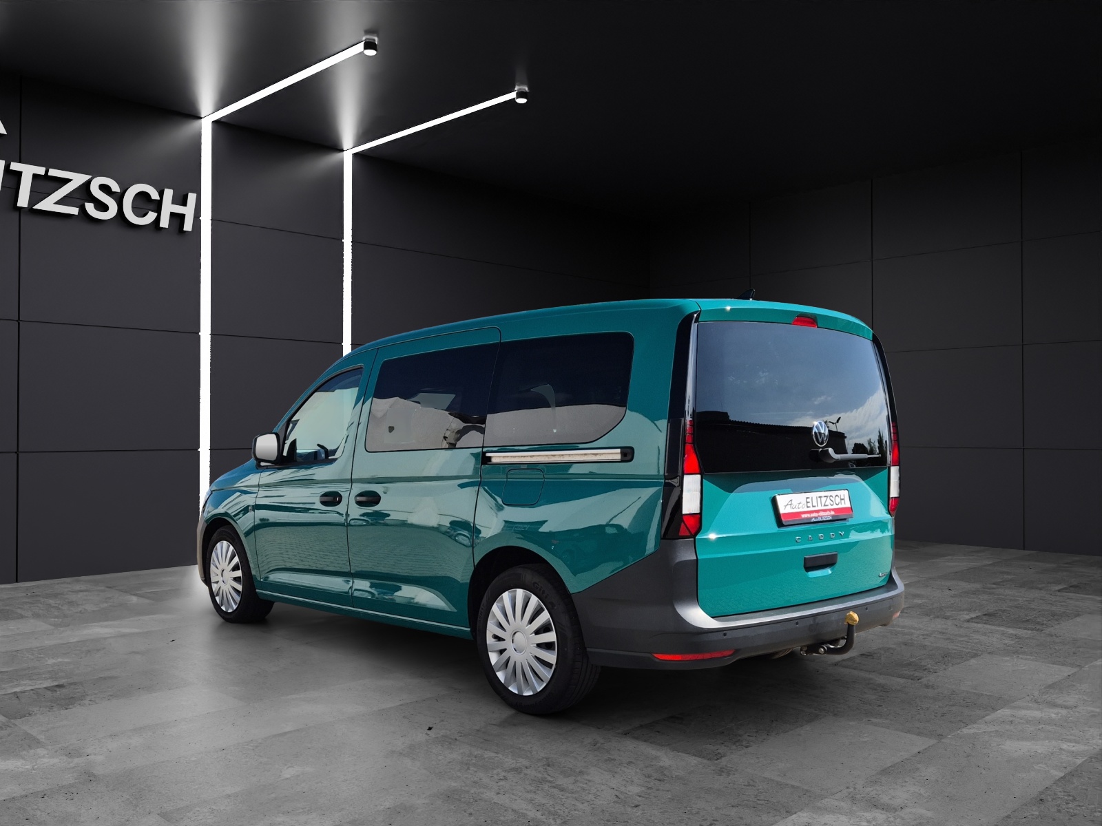 Fahrzeugabbildung Volkswagen Caddy Kombi TDI Maxi 4MOT AHZV LED AHK Klima GRA PDC