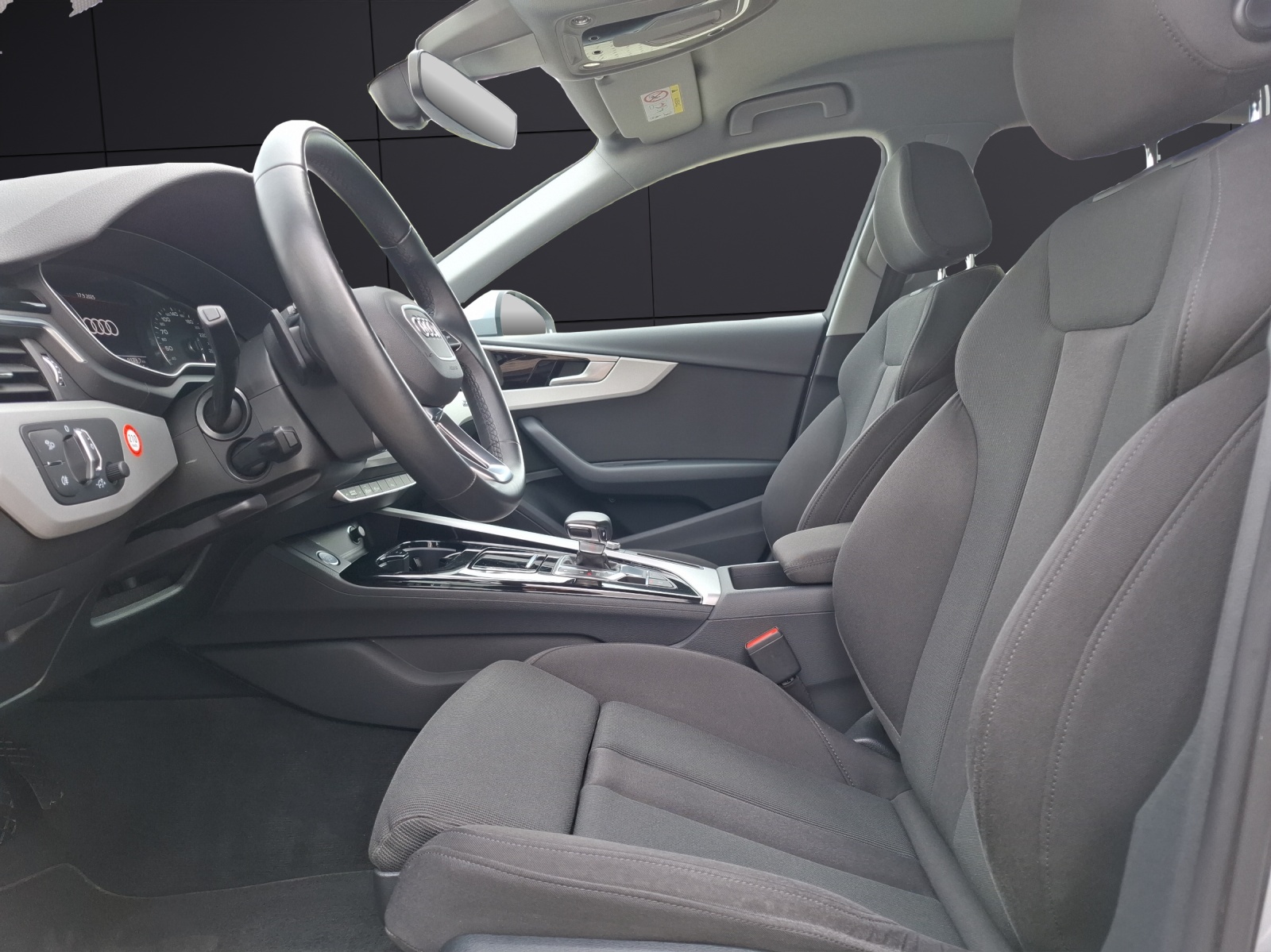 Fahrzeugabbildung Audi A4 Avant 40 TDI quattro S-tronic AHK Navi ACC PDC SH