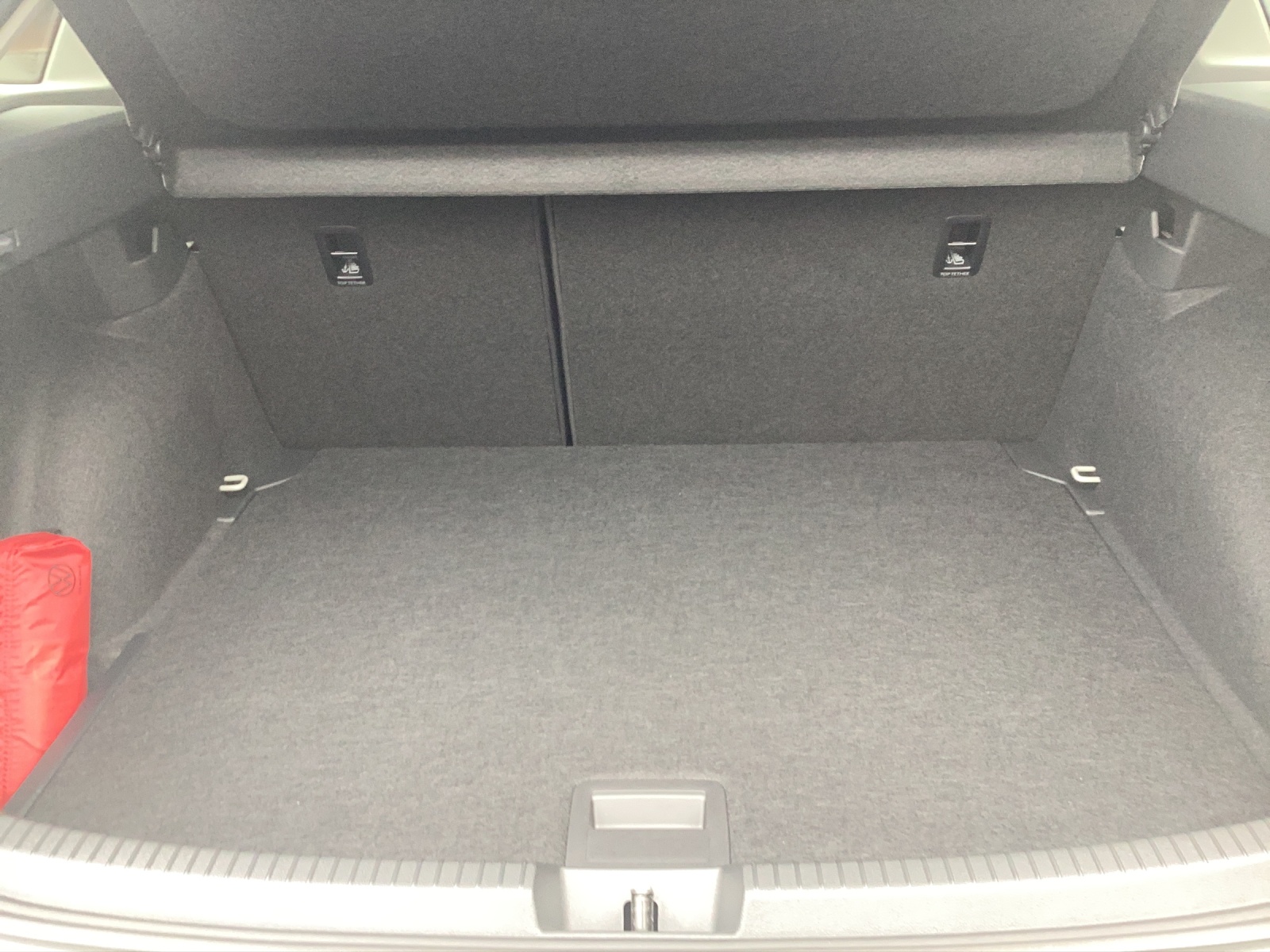Fahrzeugabbildung Volkswagen Taigo Energy LED DAB ACC