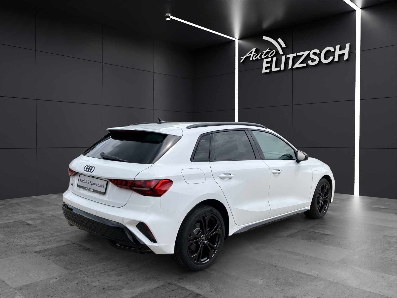Fahrzeugabbildung Audi Audi A3 Sportback S line TFSI e 150 kW S tronic LED DAB MMI ACC