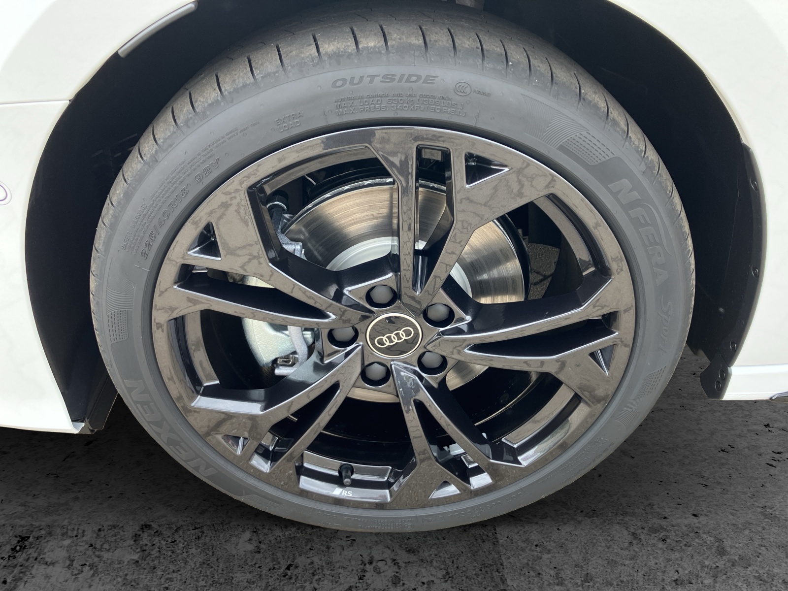 Fahrzeugabbildung Audi Audi A3 Sportback S line TFSI e 150 kW S tronic LED DAB MMI ACC