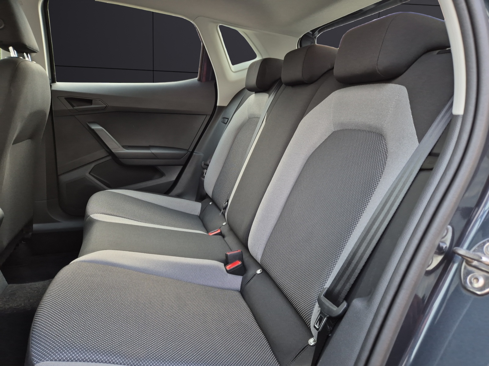 Fahrzeugabbildung SEAT Ibiza TSI Style Climatronic GRA SH APP SH