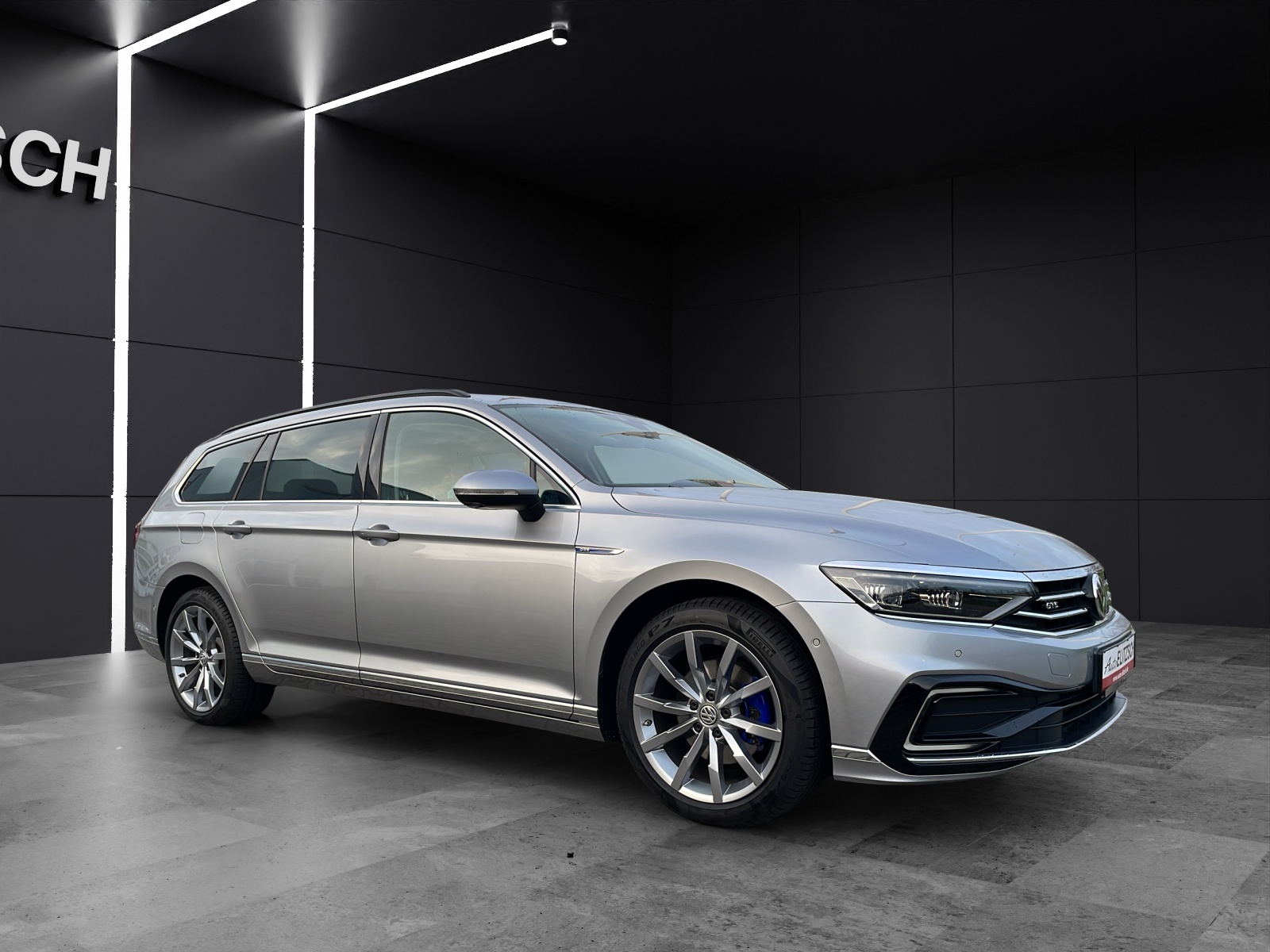 Fahrzeugabbildung Volkswagen Passat Variant GTE DSG IQ.Light ACC SH HuD 360° Ambiente Navi