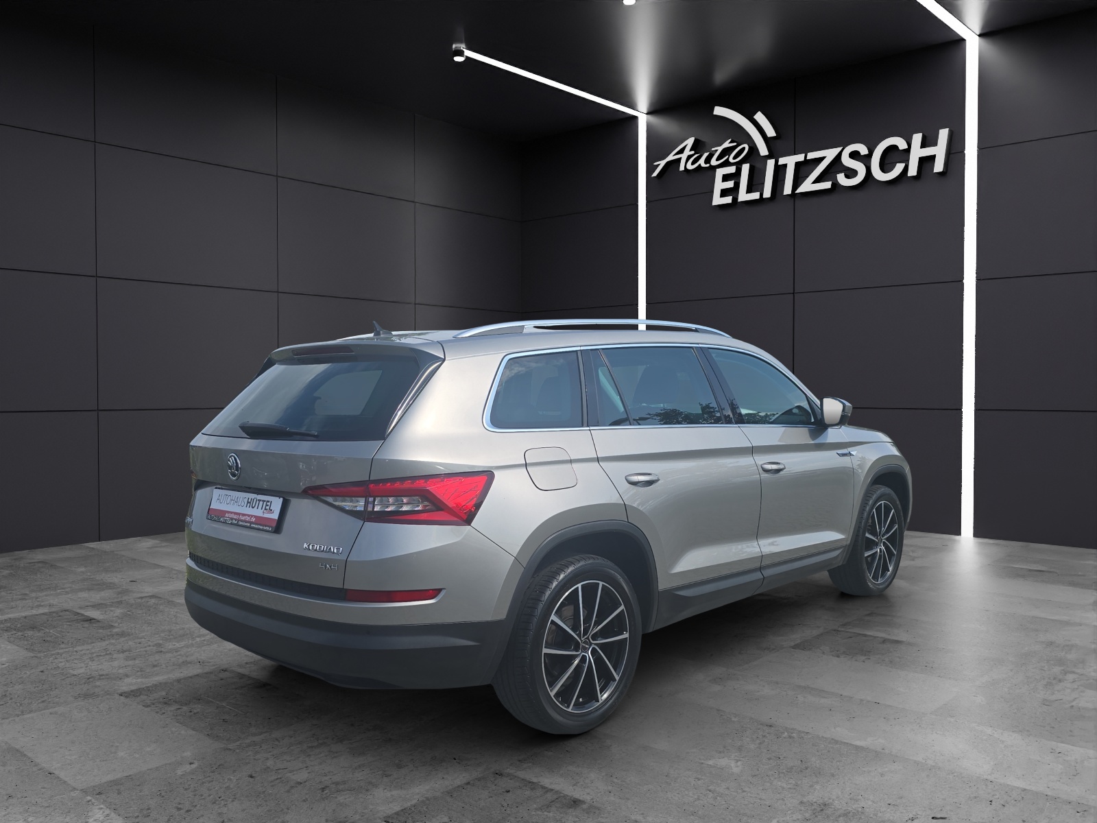 Fahrzeugabbildung SKODA Kodiaq Style 4x4 LED Navi ACC AHK DCC SHZ