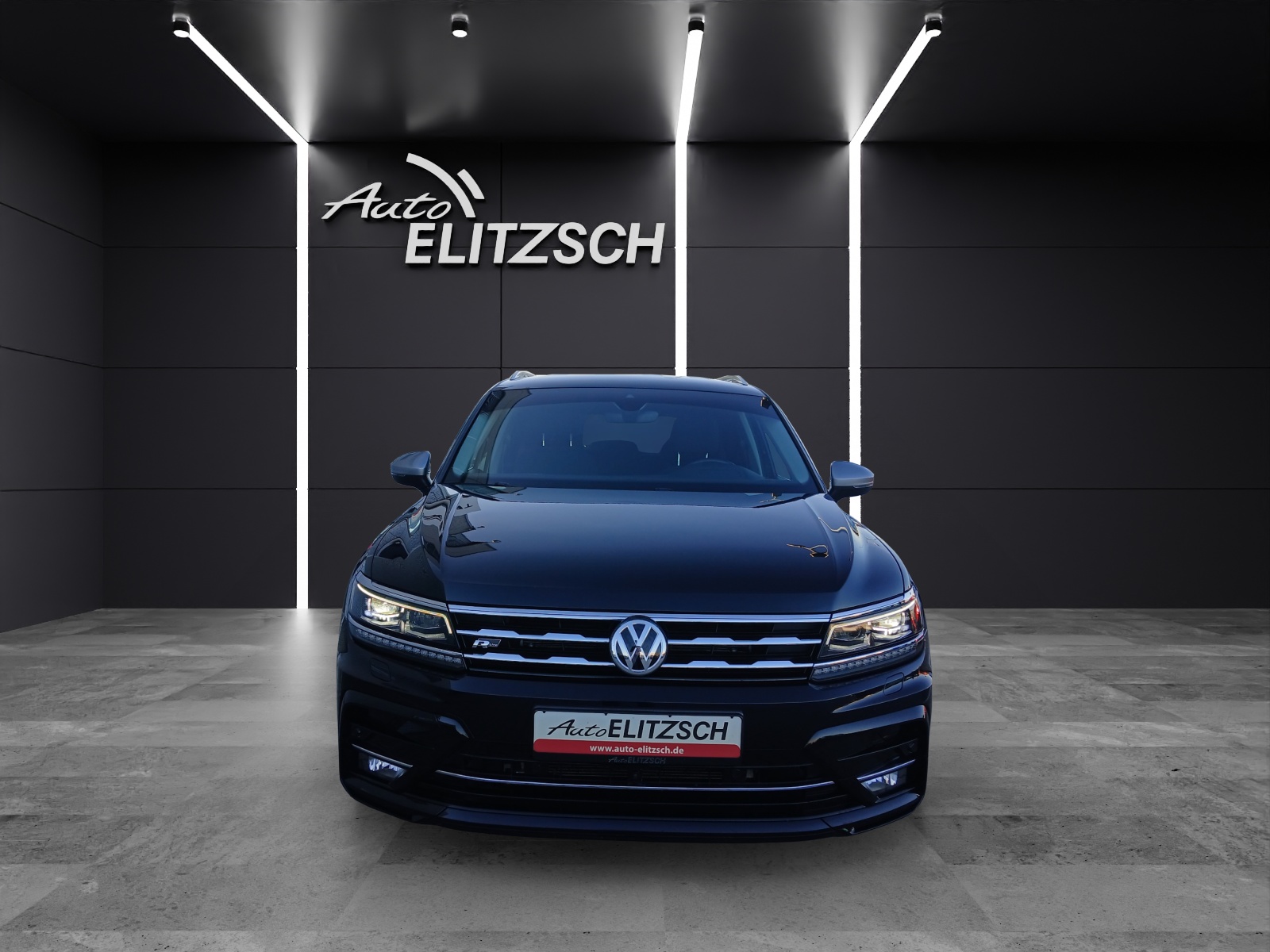 Fahrzeugabbildung Volkswagen Tiguan Allspace TDI Highline DSG 4M R-Line LED AHK Navi HUD AID ACC 360° SH 20