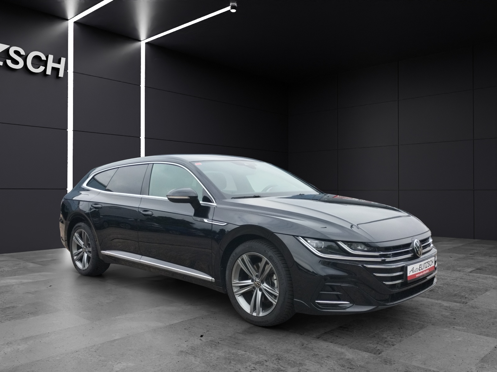 Fahrzeugabbildung Volkswagen Arteon SB TSI R-Line DSG Matrix AHK Navi AID ACC RFK SH