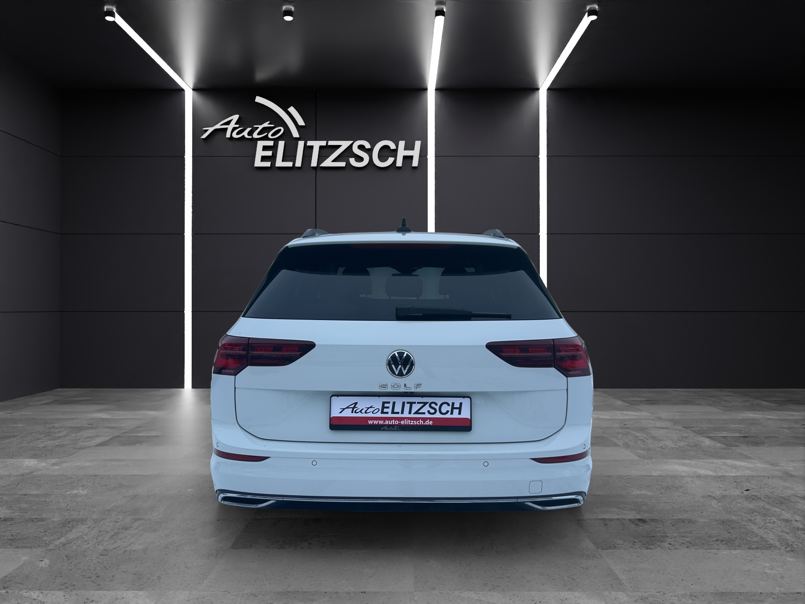 Fahrzeugabbildung Volkswagen Golf VIII Variant Style TDI DSG IQ.Light ACC SH HuD RearView WeConnect Navi Klima