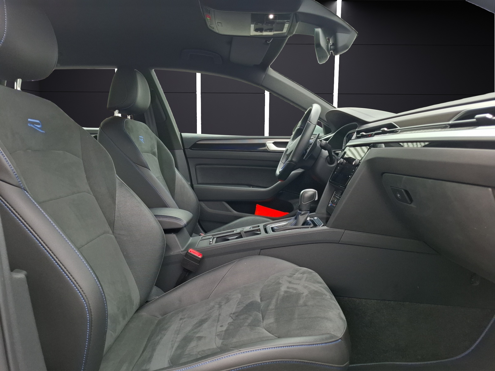 Fahrzeugabbildung Volkswagen Arteon SB R DSG 4M LED Navi AID ACC RFK Harman SH