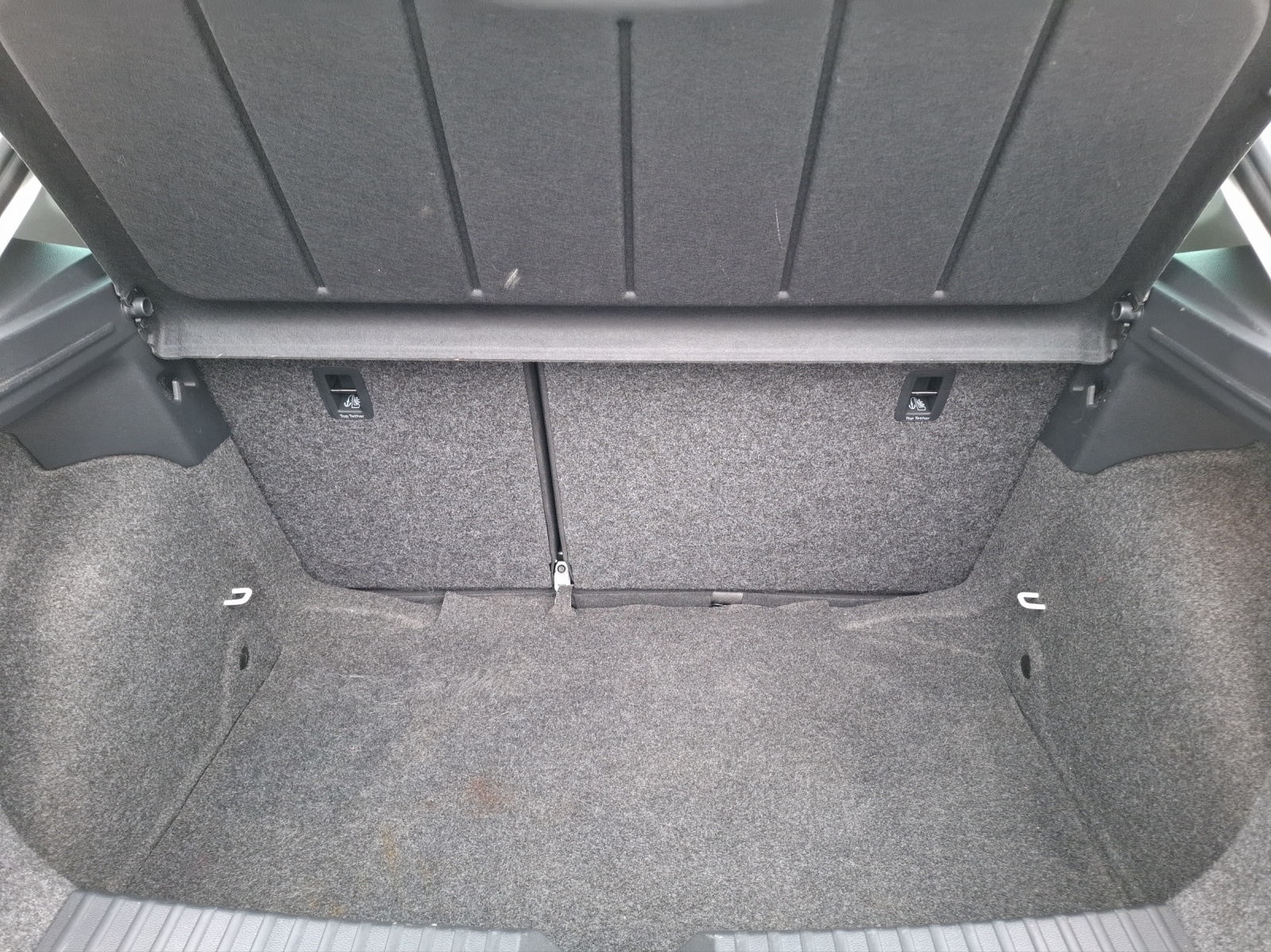 Fahrzeugabbildung SEAT Ibiza TSI Style LED AID GRA RFK SH LM