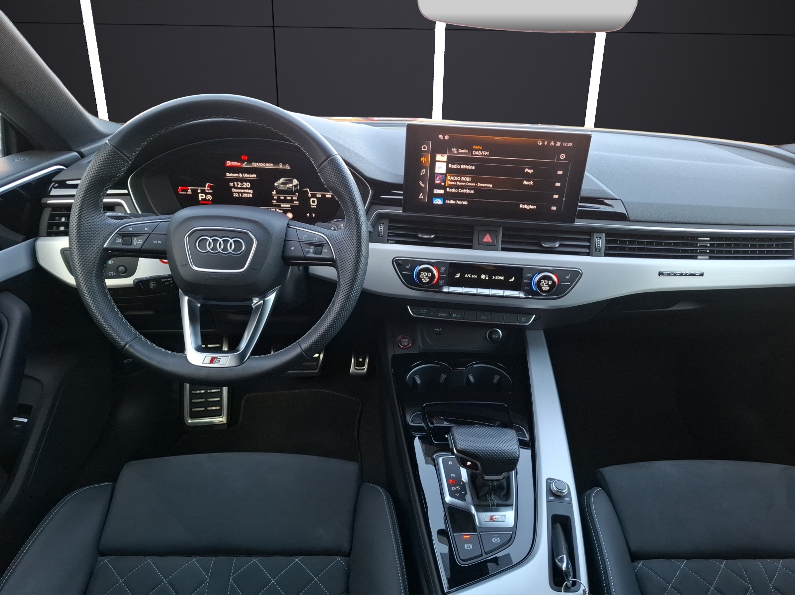 Fahrzeugabbildung Audi S5 Sportback TDI quattro S-tronic Matrix Navi S-Sitze AVC ACC RFK SHZ 20