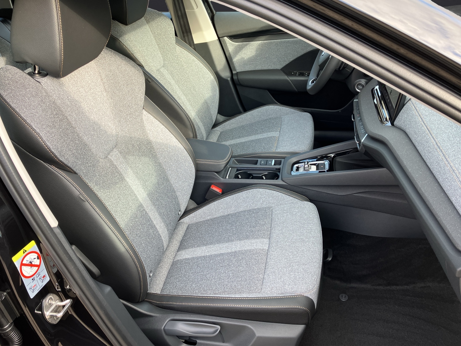 Fahrzeugabbildung SKODA Octavia Combi 2.0 TDI Selection LED-Scheinwerfer, Audi virtual Cockpit, Navi