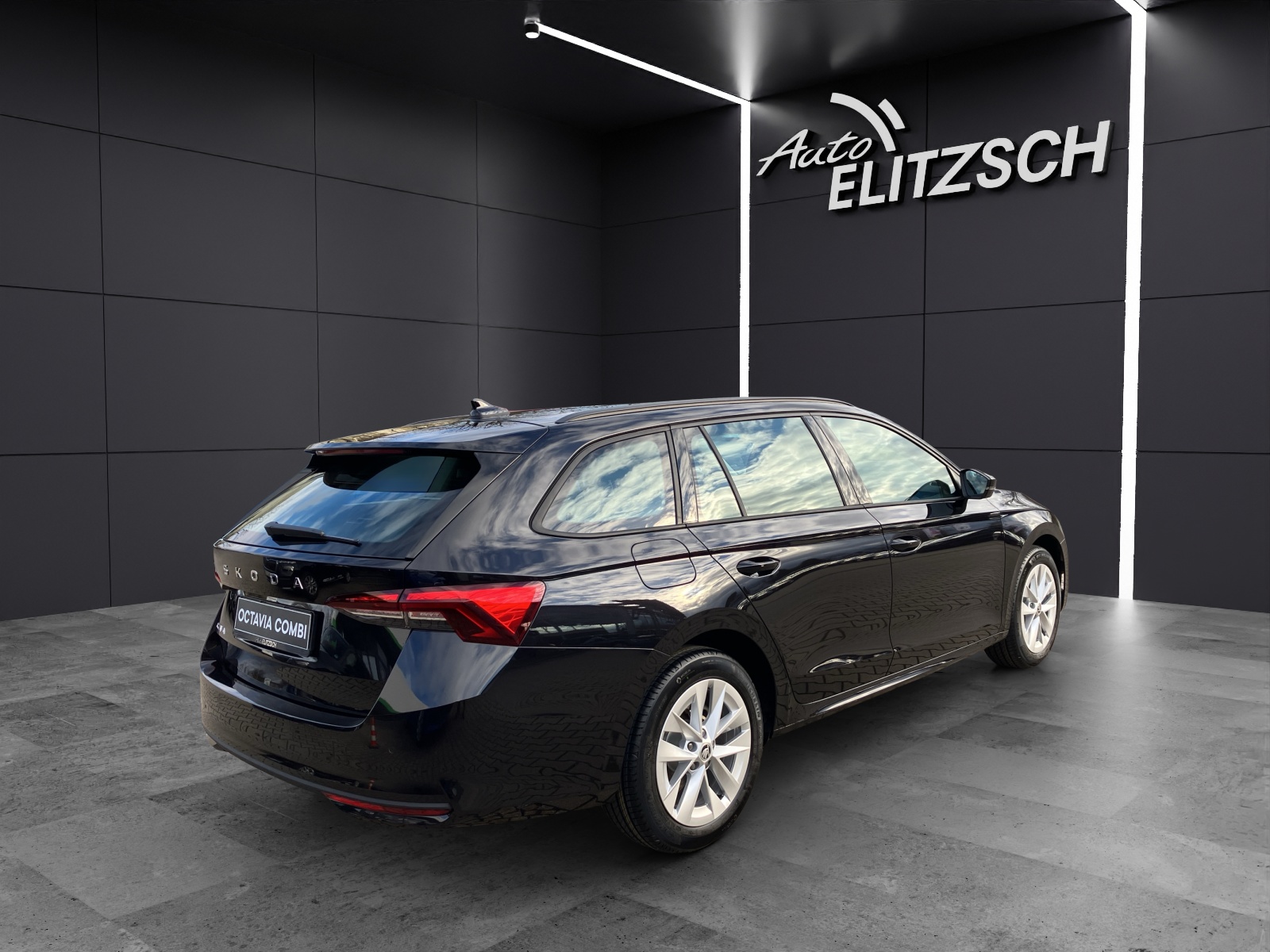 Fahrzeugabbildung SKODA Octavia Combi 2.0 TDI Selection LED-Scheinwerfer, Audi virtual Cockpit, Navi