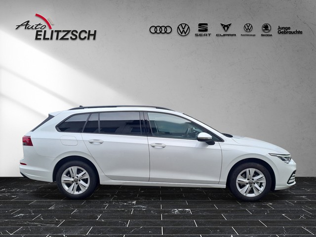 Fahrzeugabbildung Volkswagen Golf VIII Variant TSI Life LED Navi Climatronic AID ACC PDC SH LM 5J-Gar