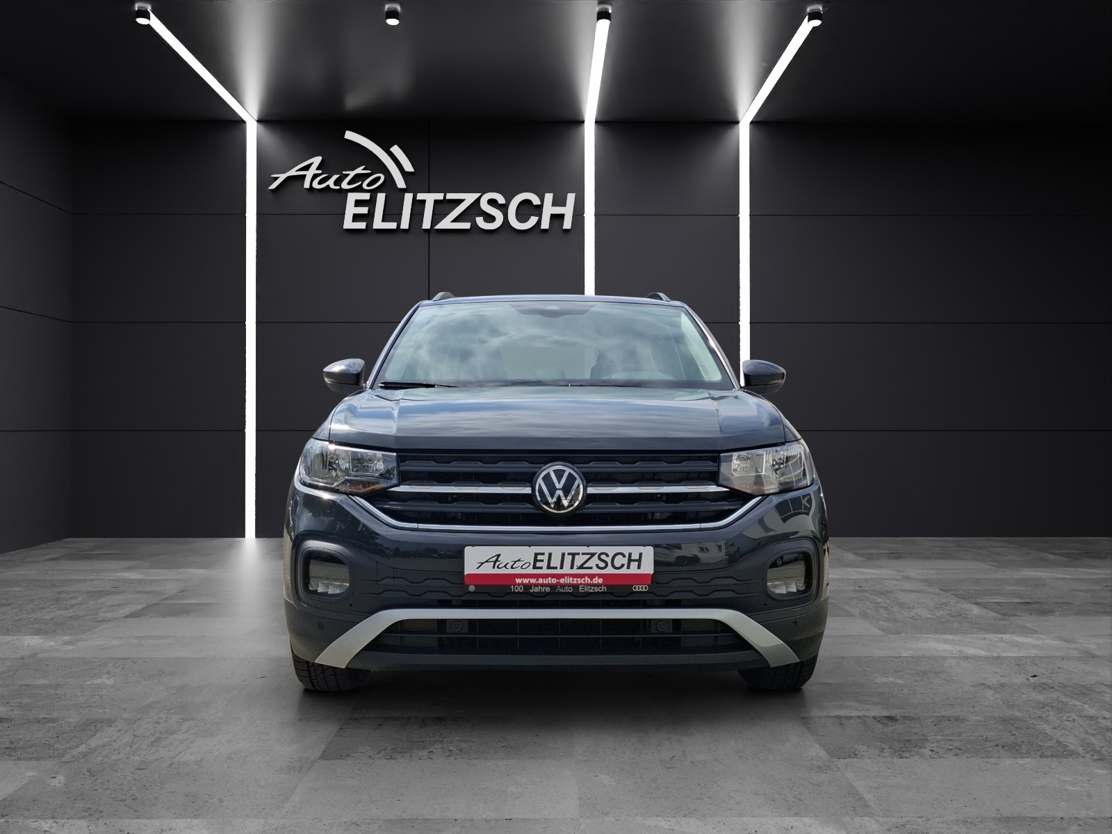 Fahrzeugabbildung Volkswagen T-Cross TSI Life DSG Klima RFK SH LM