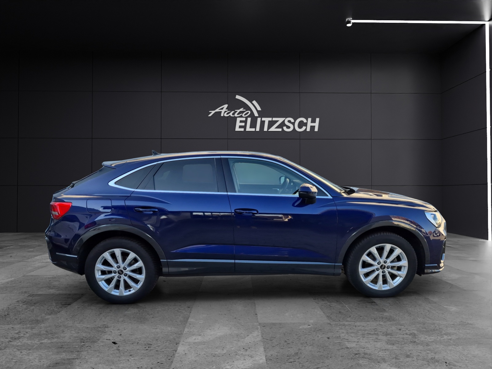 Fahrzeugabbildung Audi Q3 Sportback 35 TFSI S-tronic LED Navi AVC ACC PDC SH LM