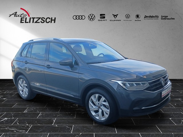 Fahrzeugabbildung Volkswagen Tiguan TSI Active LED Navi ACC RFK SH 18