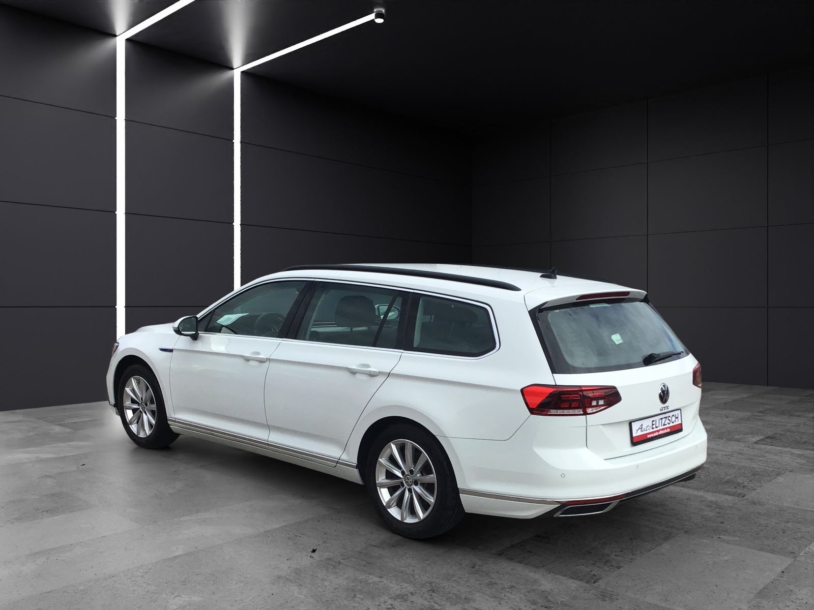 Fahrzeugabbildung Volkswagen Passat Variant GTE DSG LED Navi ACC RFK SH LM