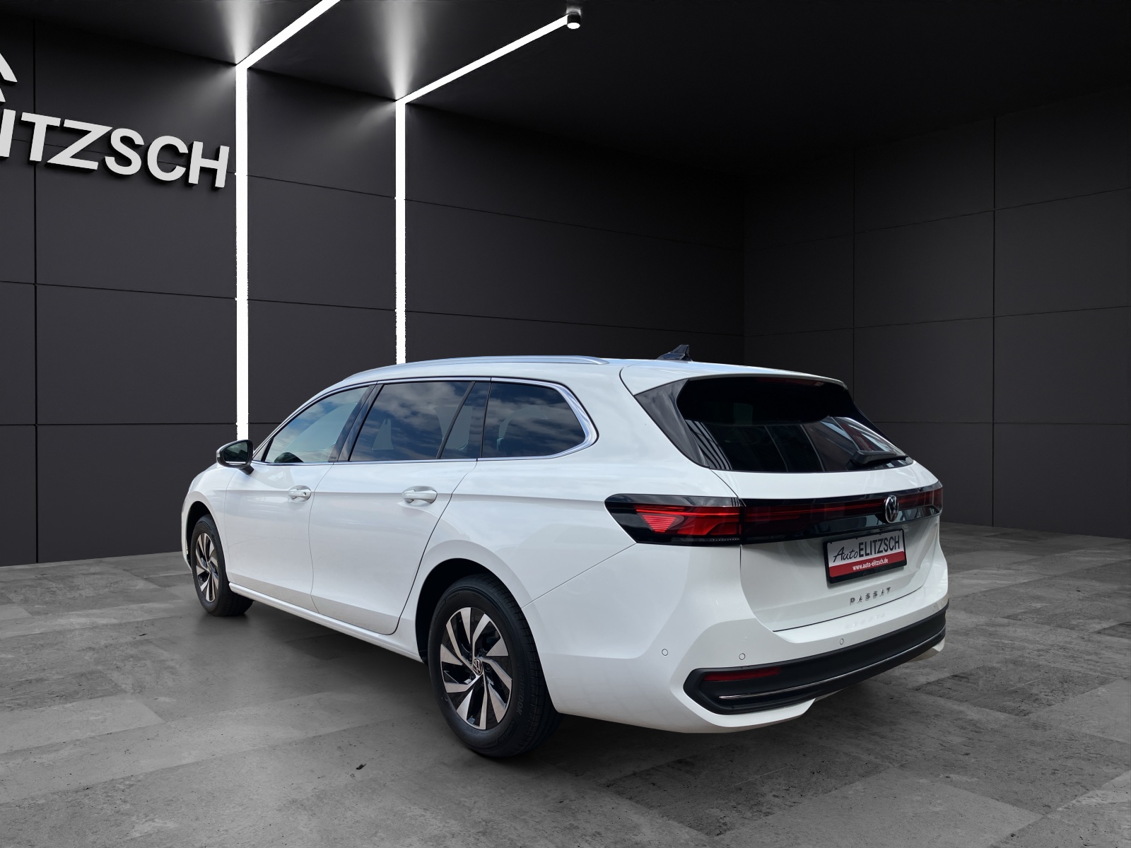 Fahrzeugabbildung Volkswagen Passat Variant 2.0 TDI 90 kW Business LED DSG DAB+ ACC