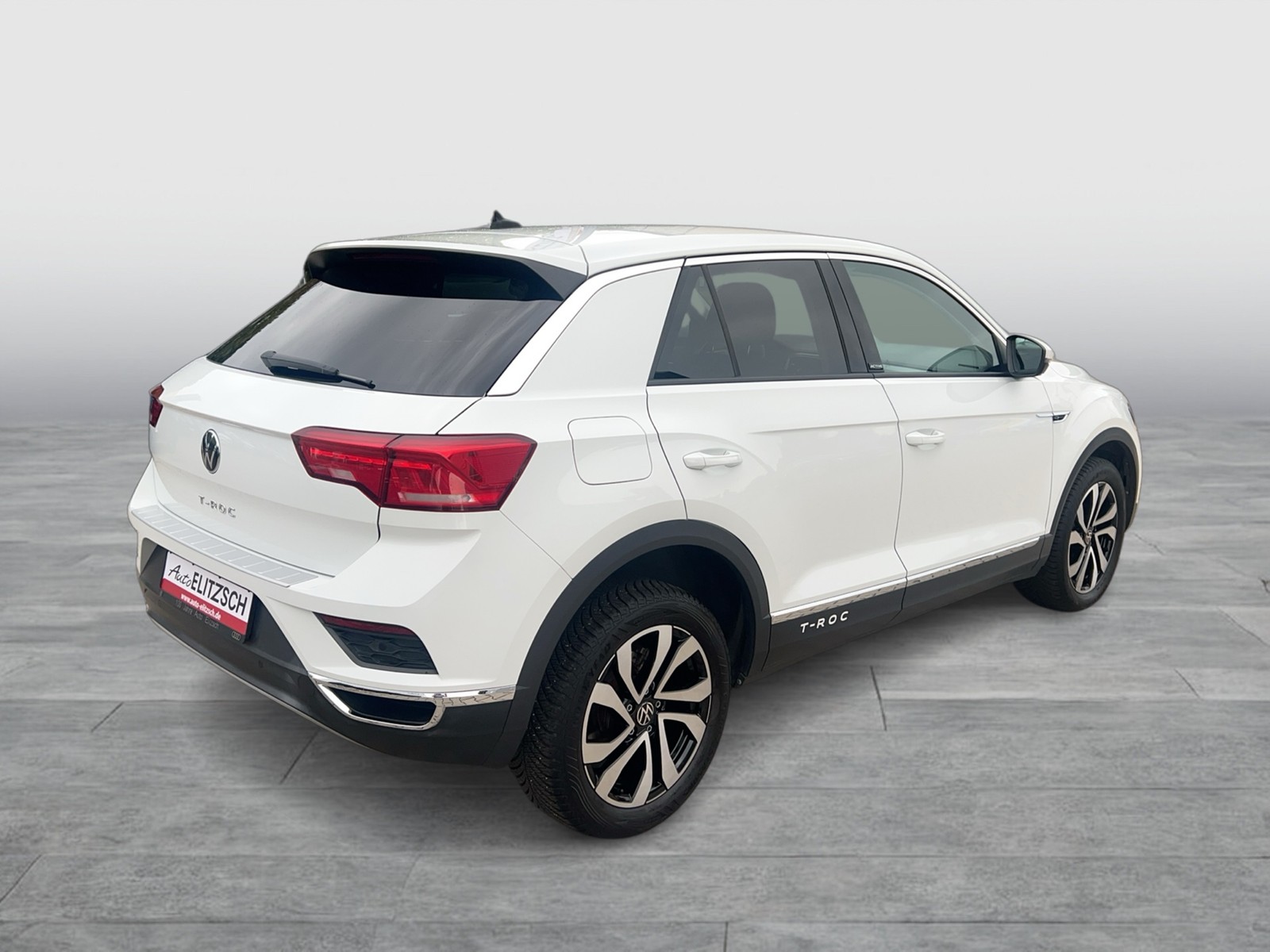 Fahrzeugabbildung Volkswagen T-Roc Active NAVI SHZ PDC App-Connect