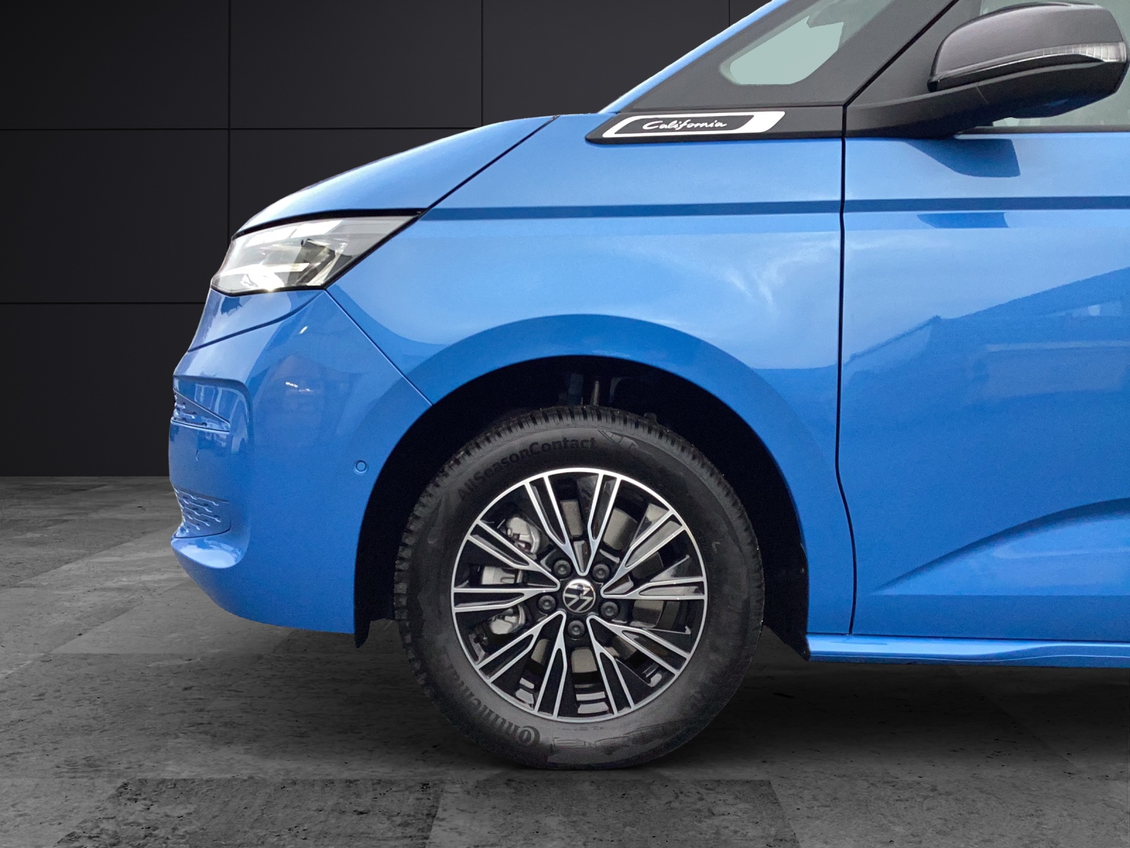 Fahrzeugabbildung Volkswagen T7 California Coast 7-DSG AHK NAVI STANDH. RFK