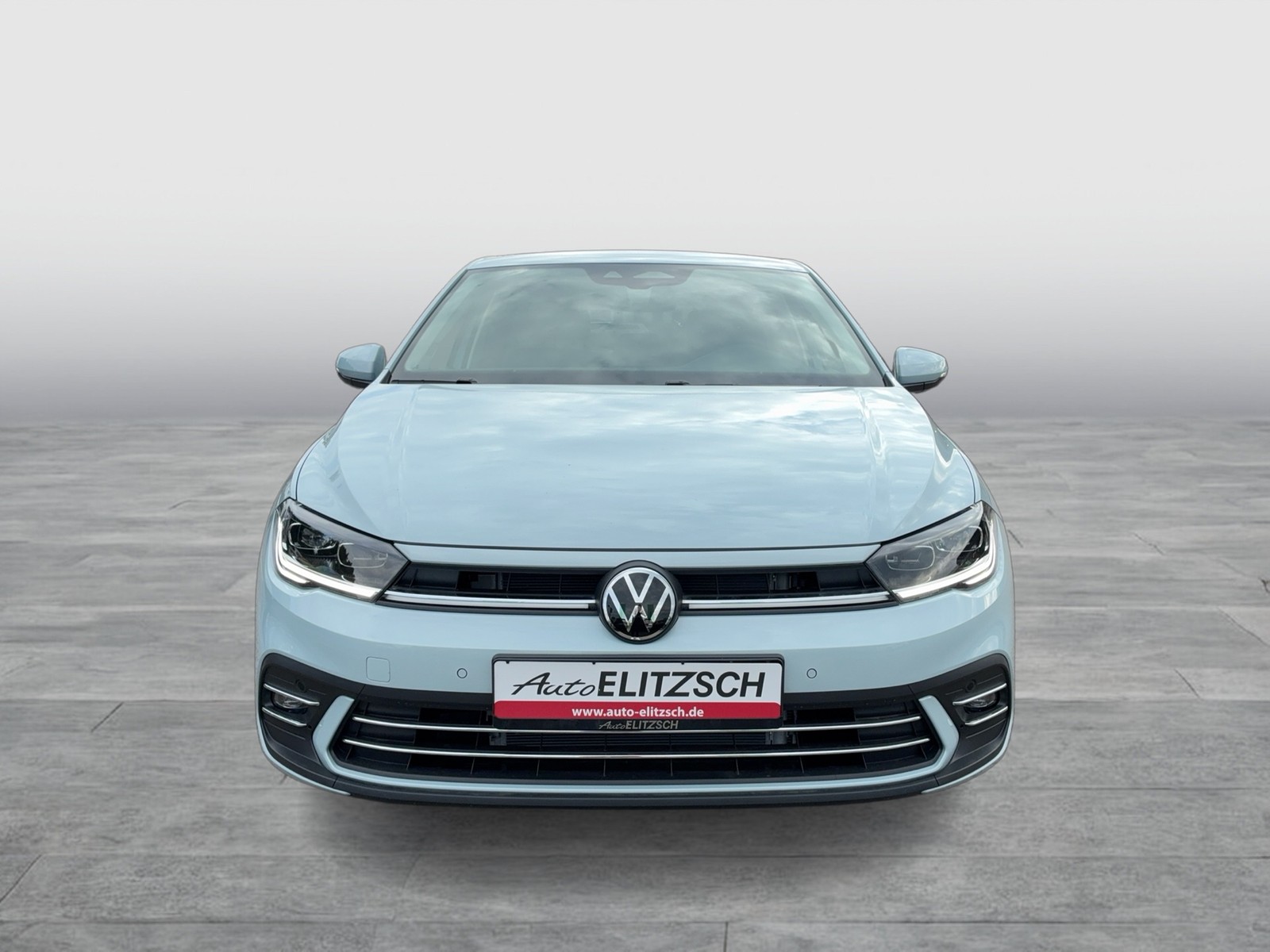 Fahrzeugabbildung Volkswagen Polo DSG Style AHZV NAVI ACC RearView