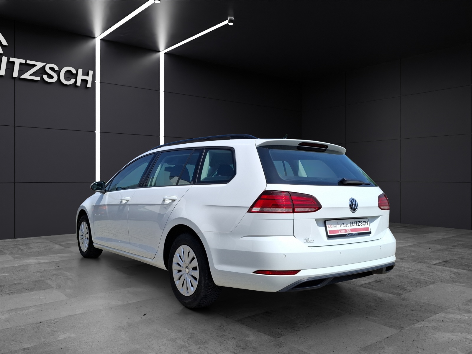 Fahrzeugabbildung Volkswagen Golf VII Variant TSI Trendline Navi PDC SH