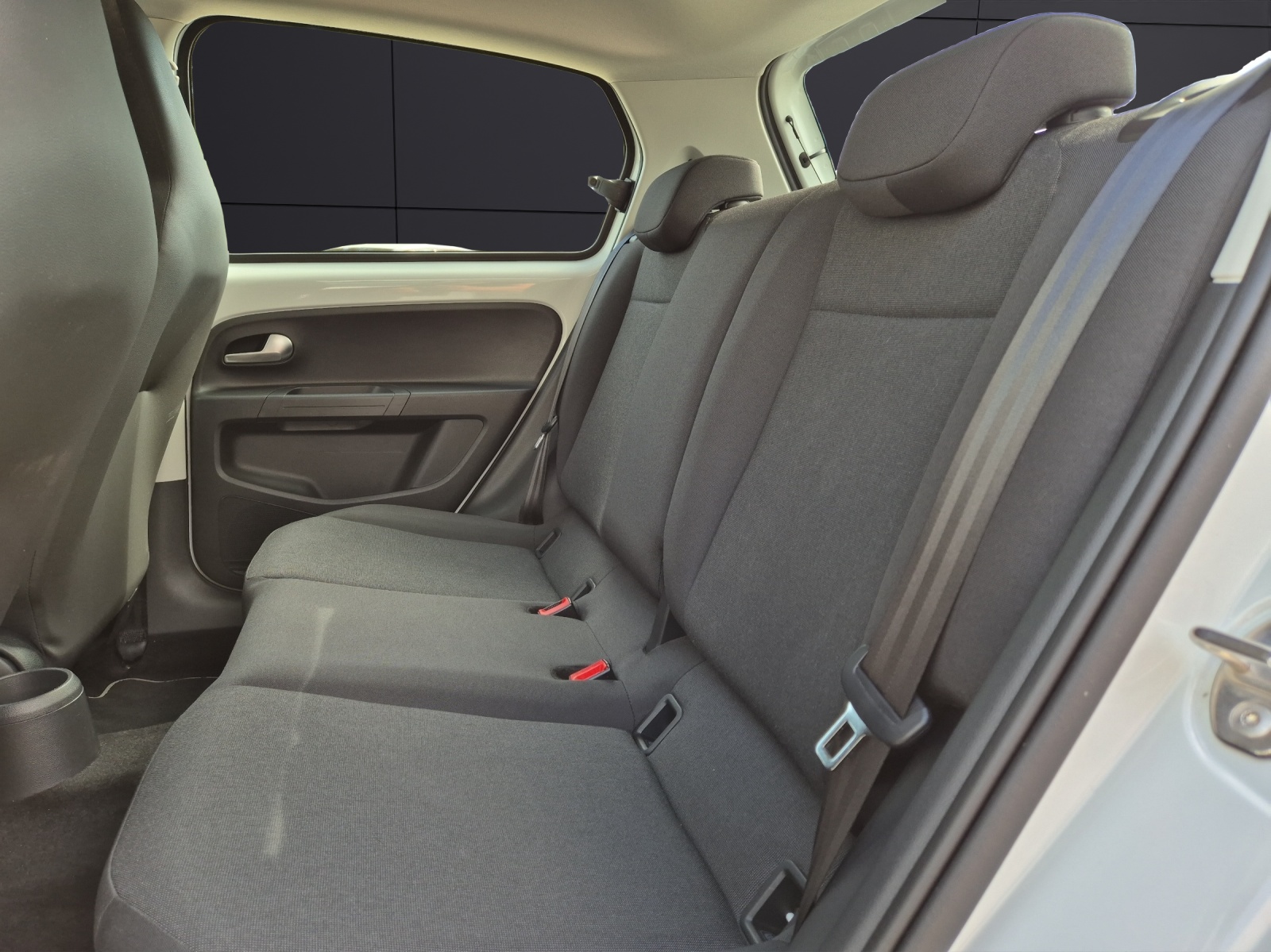 Fahrzeugabbildung Volkswagen e-up! Climatronic GRA RFK SH