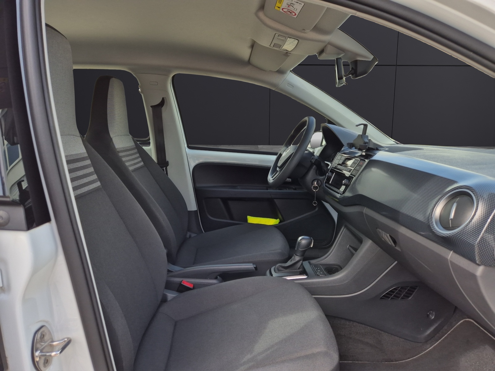Fahrzeugabbildung Volkswagen e-up! Climatronic GRA RFK SH