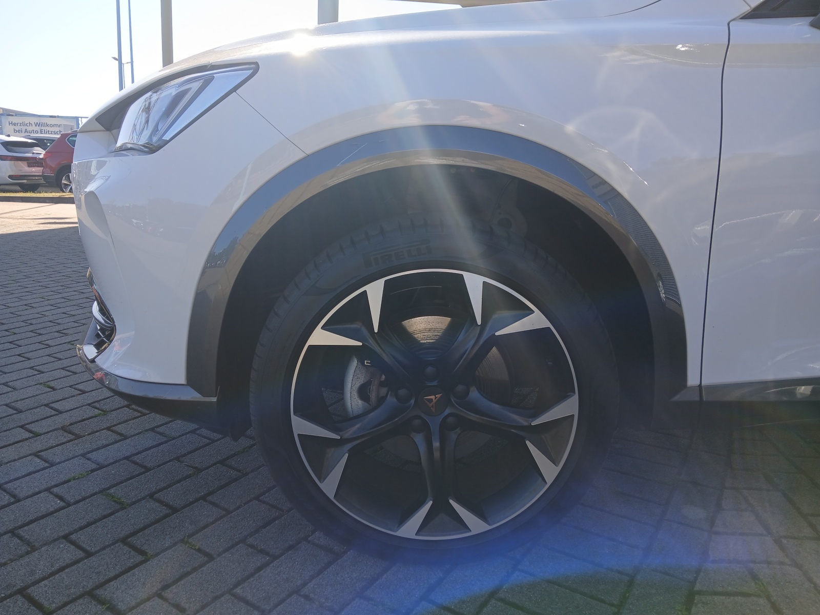Fahrzeugabbildung CUPRA Formentor TSI DSG 4Drive LED Pano ACC RFK SH 19