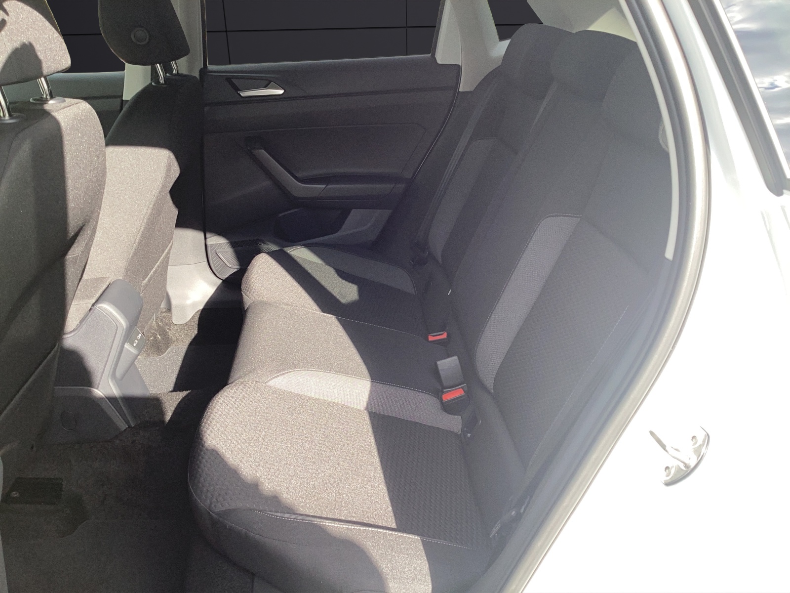 Fahrzeugabbildung Volkswagen Polo Life LED DAB+ ACC