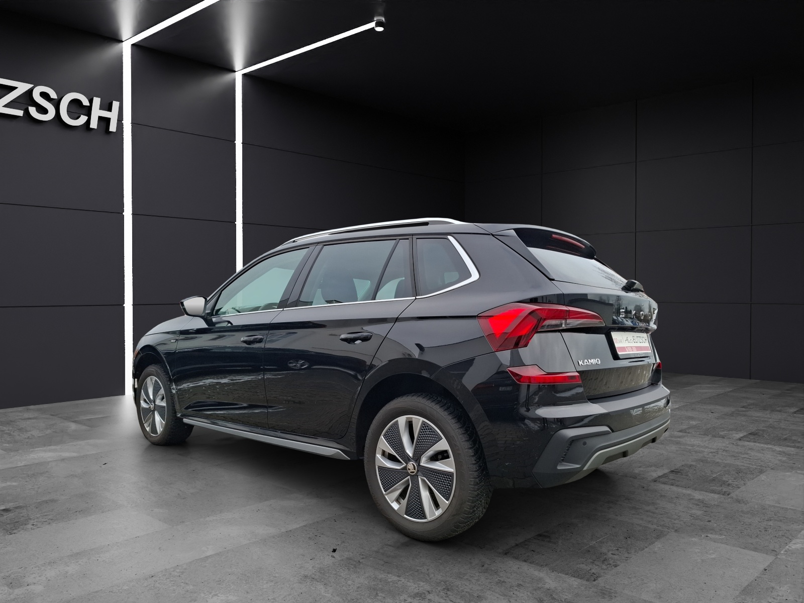 Fahrzeugabbildung SKODA Kamiq TSI Selection DSG Matrix Navi SH ACC VC FSH