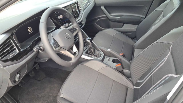 Fahrzeugabbildung Volkswagen Taigo TSI Style Matrix CarPlay AID ACC PDC SHZ LM