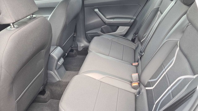 Fahrzeugabbildung Volkswagen Taigo TSI Style Matrix CarPlay AID ACC PDC SHZ LM