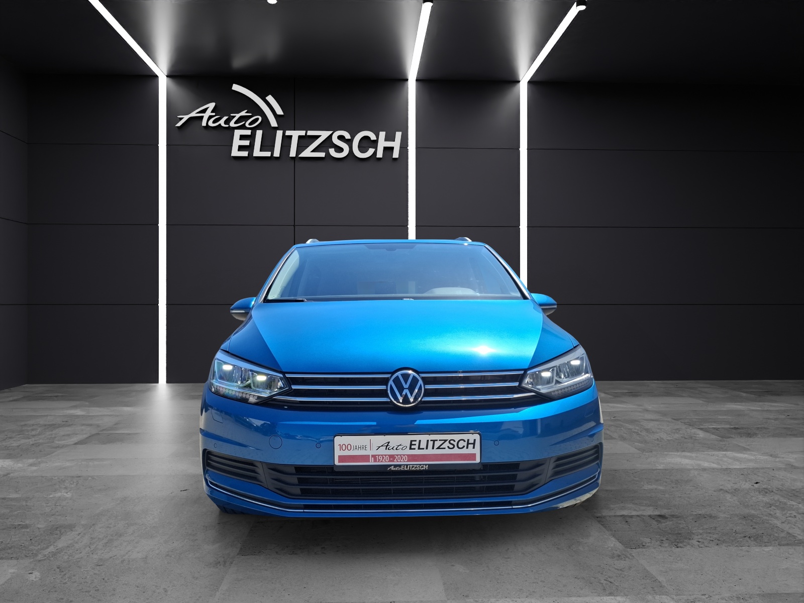 Fahrzeugabbildung Volkswagen Touran TSI United DSG LED Navi ACC SHZ APP PDC