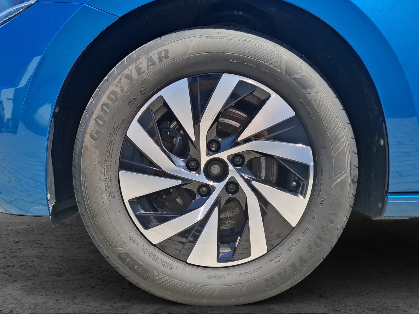 Fahrzeugabbildung Volkswagen Touran TSI United DSG LED Navi ACC SHZ APP PDC