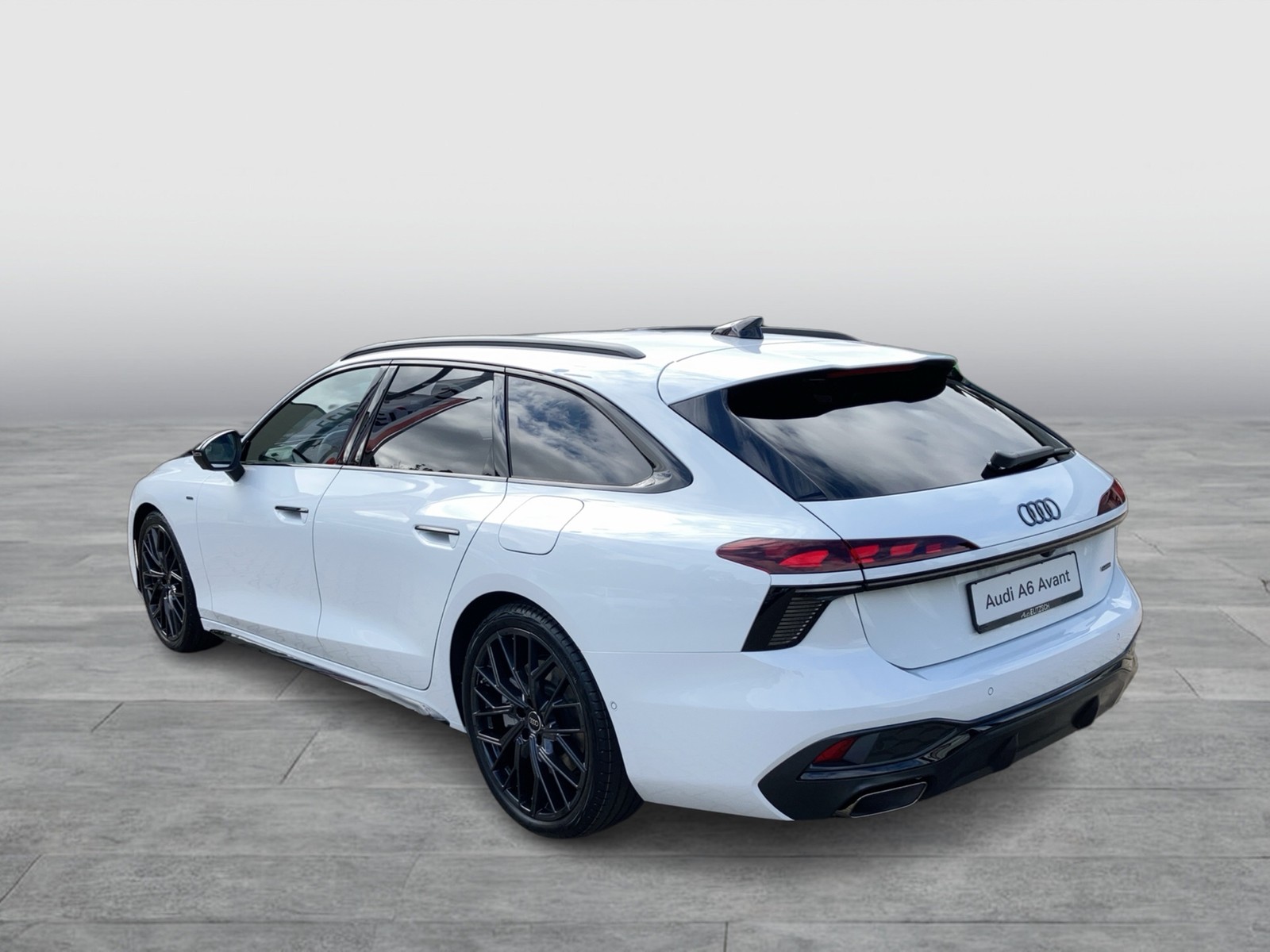 Fahrzeugabbildung Audi A6 Avant (FN5)(03.2025->) 2.0 TFSI e-hybrid quattro 220 kW