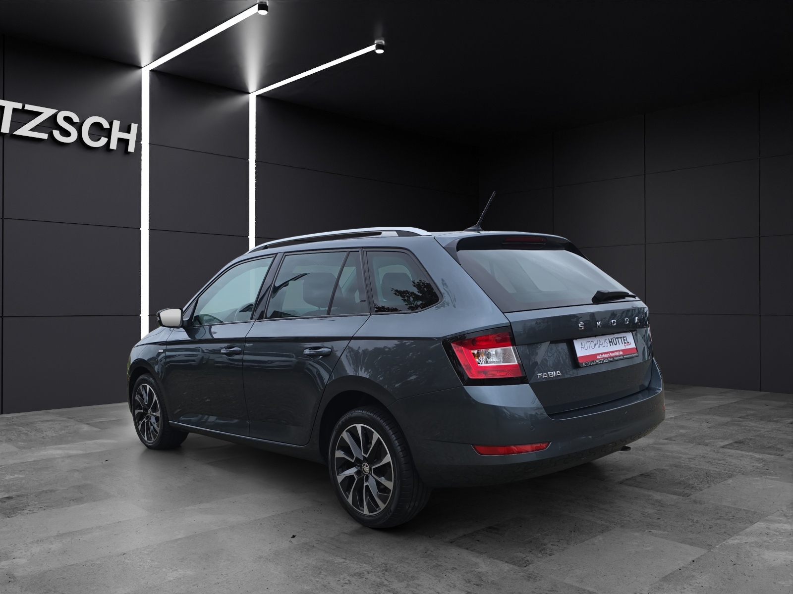 Fahrzeugabbildung SKODA Fabia Combi Drive 125 1.0 TSI KLIMA DAB SMART LINK