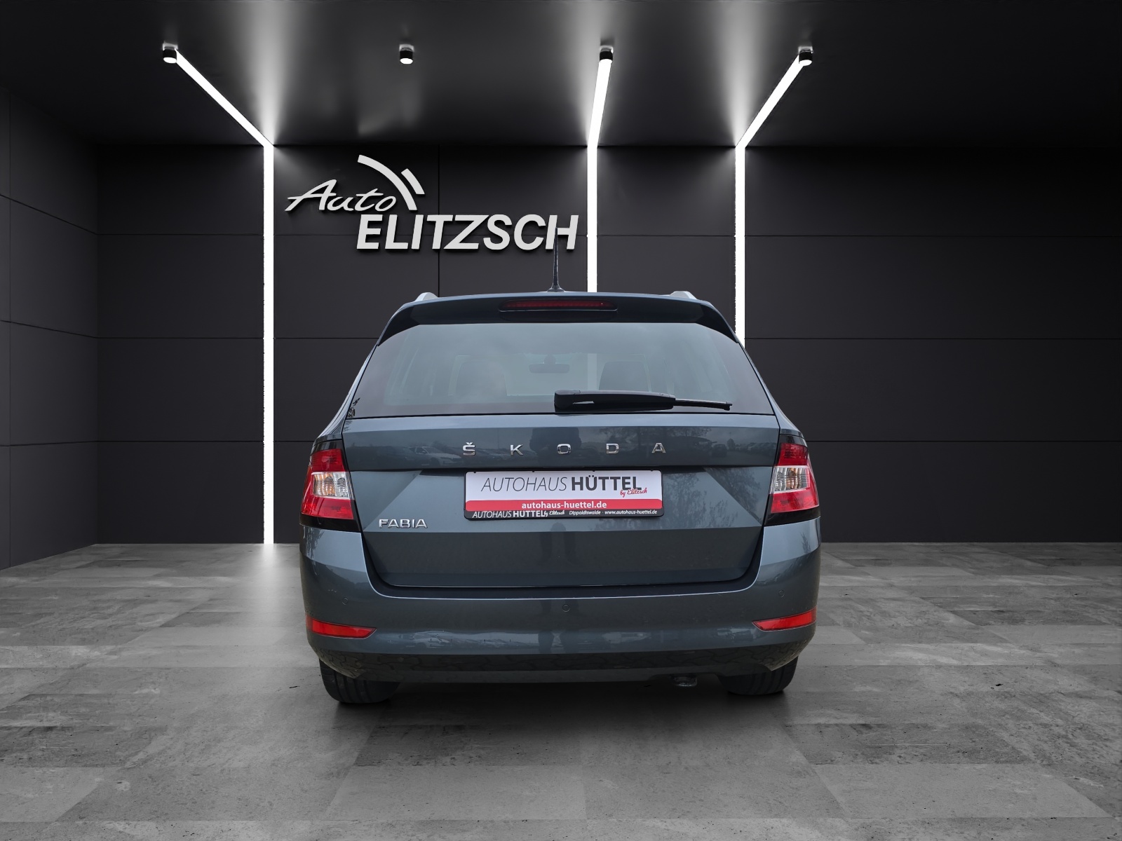 Fahrzeugabbildung SKODA Fabia Combi Drive 125 1.0 TSI KLIMA DAB SMART LINK