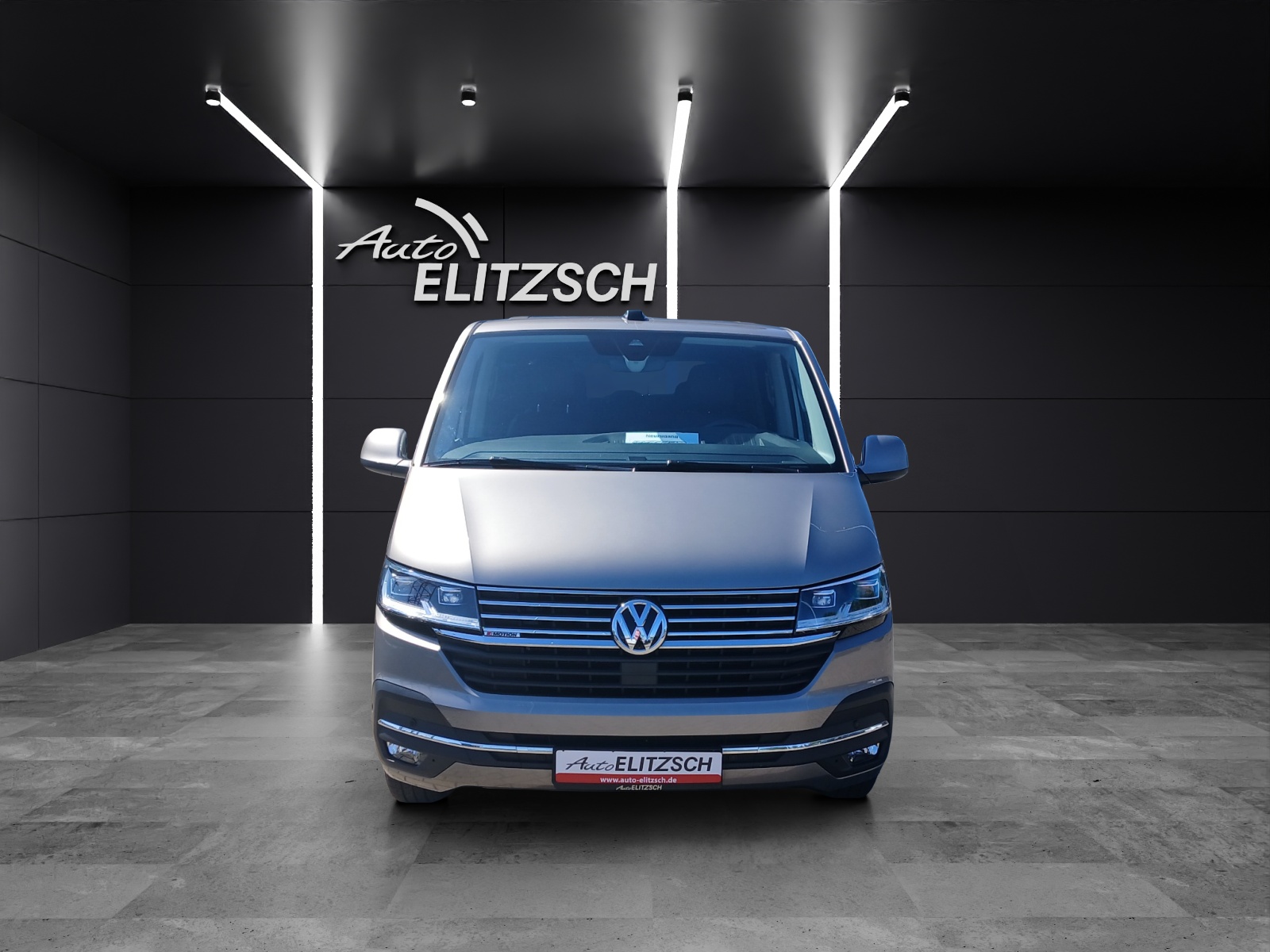 Fahrzeugabbildung Volkswagen T6 Multivan T6.1 TDI DSG 4-M Generation-Six STH LED AHK Navi Leder AID ACC RFK