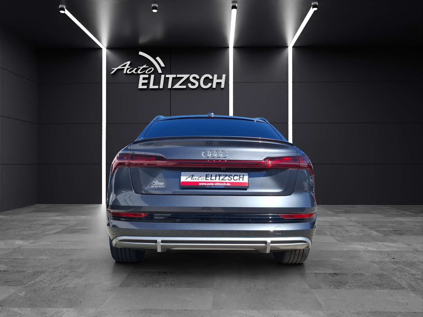 Fahrzeugabbildung Audi e-tron Sportback 50 S line MATRIX LUFT ACC PANO Kamera 360