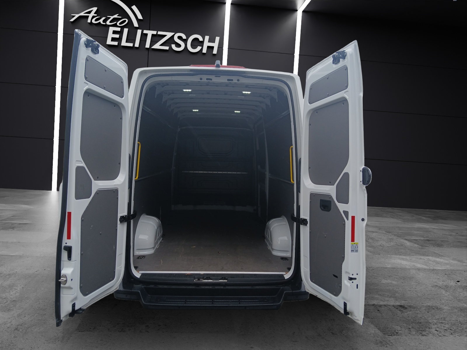 Fahrzeugabbildung Volkswagen Crafter Kasten 35 LR HD Klima DAB GRA RFK