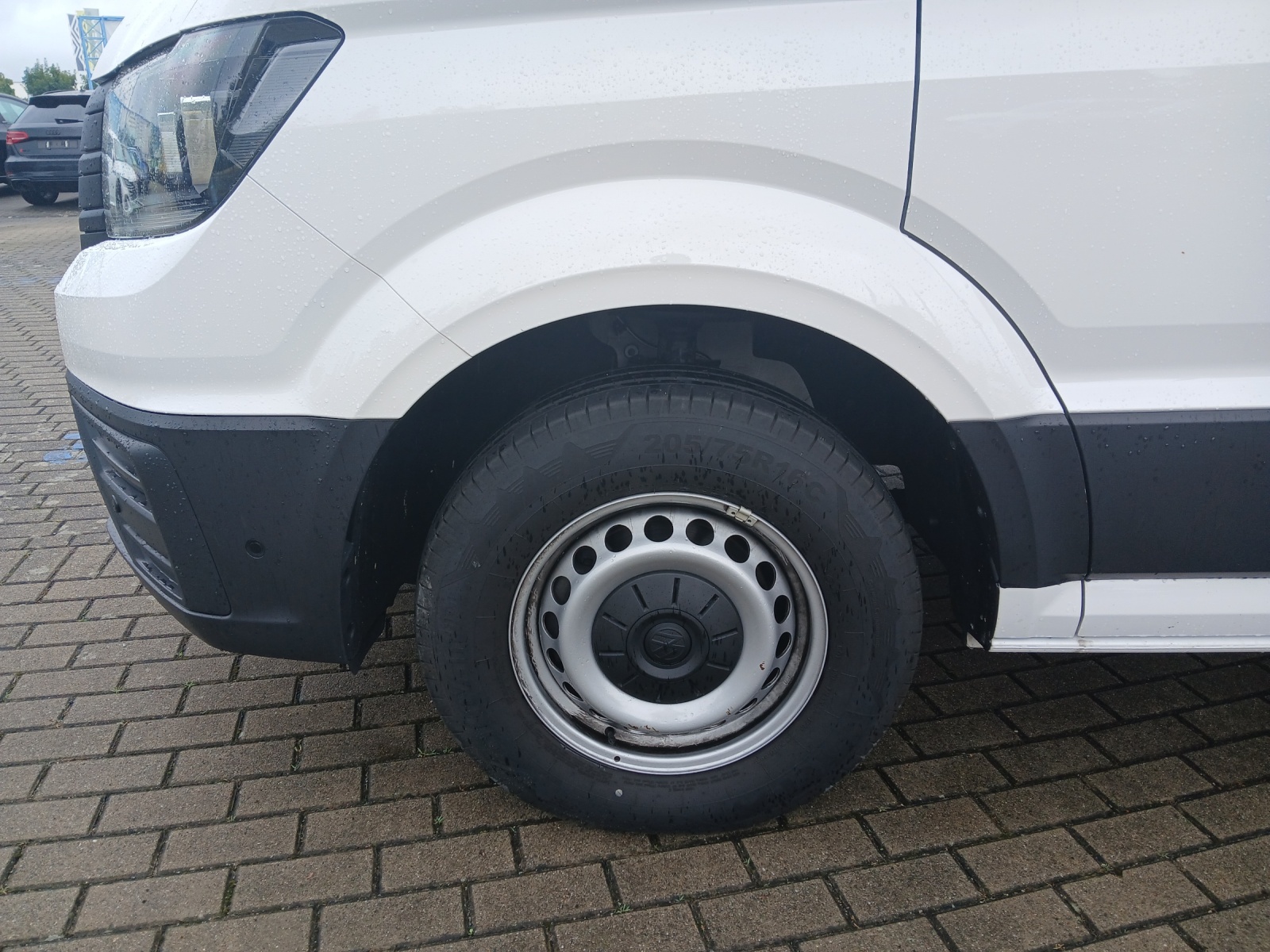 Fahrzeugabbildung Volkswagen Crafter Kasten 35 LR HD Klima DAB GRA RFK